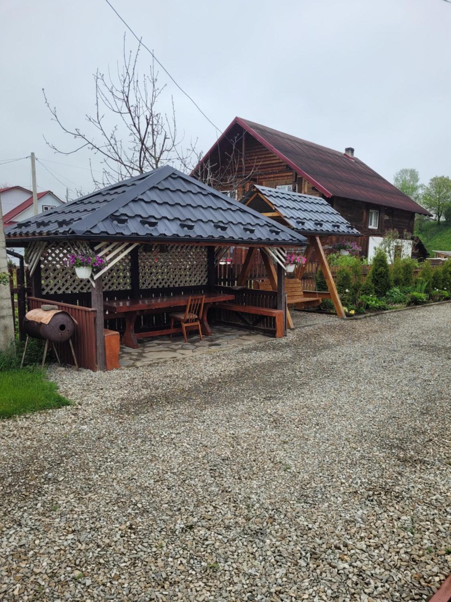 Mlynski Mykulychyn Exterior photo